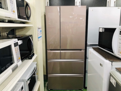 生活家電の冷蔵庫・6ドア冷蔵庫