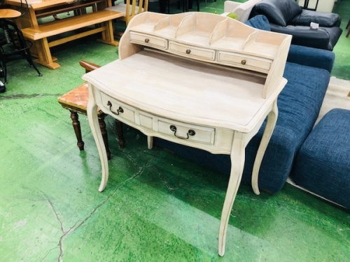 家具のデスク