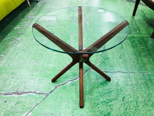 テーブルのACME Furniture・アクメフィニチャー
