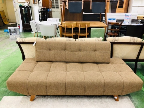 ソファのACME Furniture・アクメフィニチャー