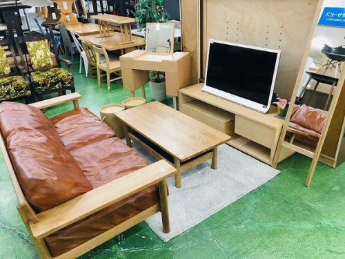 家具のソファ