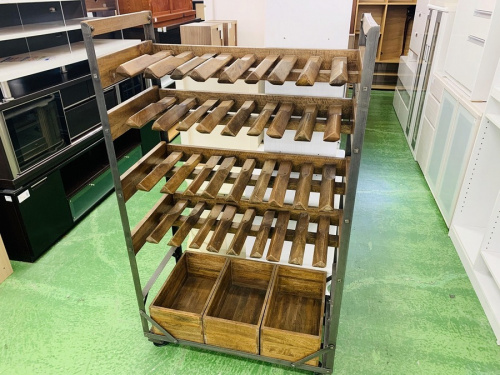 家具のワインラック