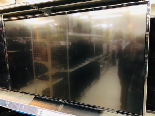 デジタル家電のテレビ