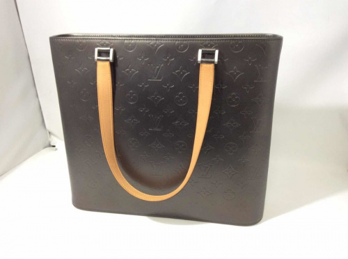 バッグのLOUIS VUITTON・ルイヴィトン