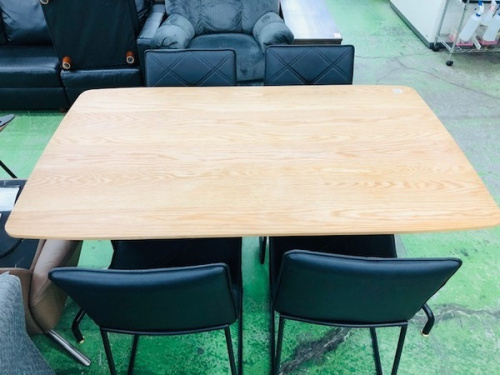テーブルの板橋　練馬　中野　池袋　中古　買取