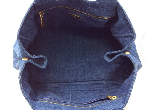 PRADA・ブラダの板橋　練馬　中野　池袋　中古　買取
