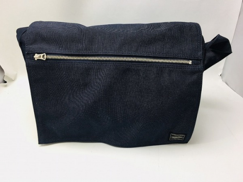 バッグのPORTER
