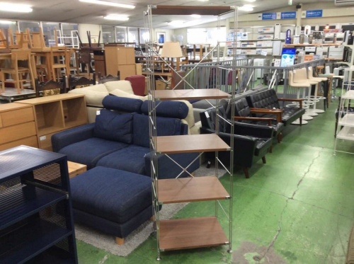 万能収納のユニットシェルフ