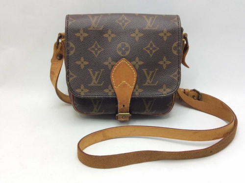 ブランド・ラグジュアリーのLOUIS VUITTON