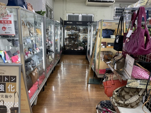 板橋　練馬　中野　池袋　中古　買取のヴェルニ