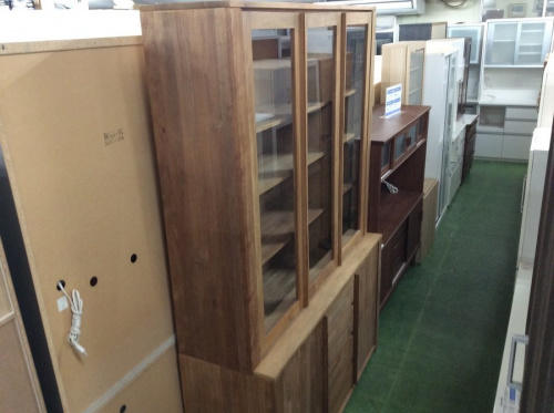 家具のカップボード・食器棚