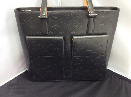 バッグのLOUIS VUITTON・ルイヴィトン