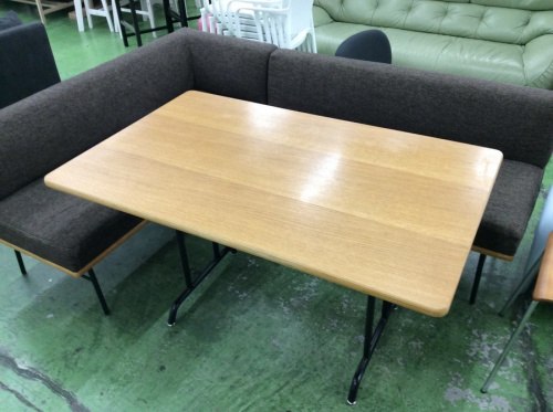 家具のダイニングセット
