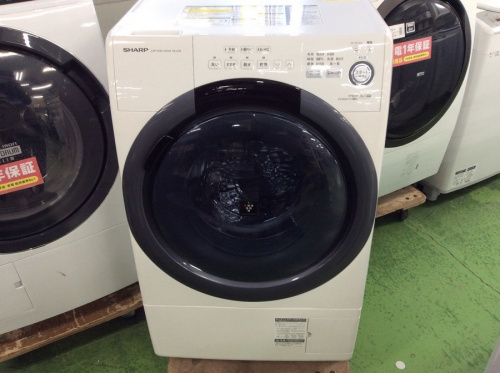 生活家電のドラム式洗濯乾燥機