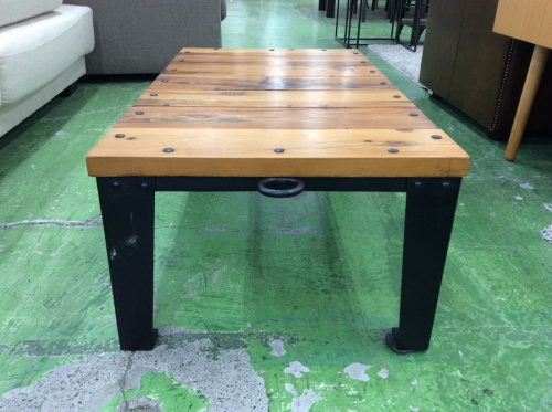 テーブルのローテーブル