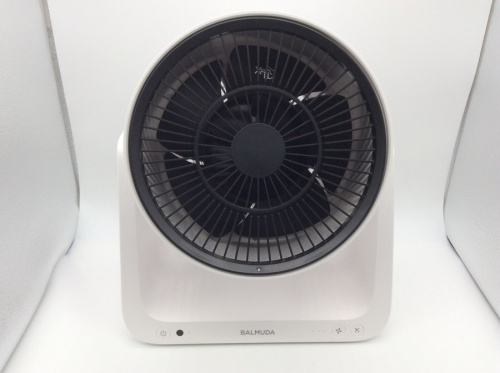 扇風機のサーキュレーター