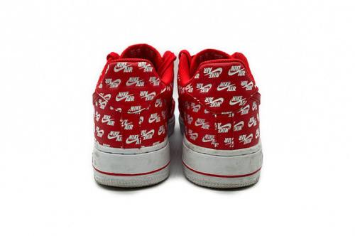 NIKEのメンズ