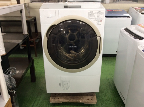 生活家電のドラム式洗濯乾燥機