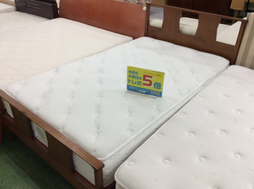 生活家具のベッド