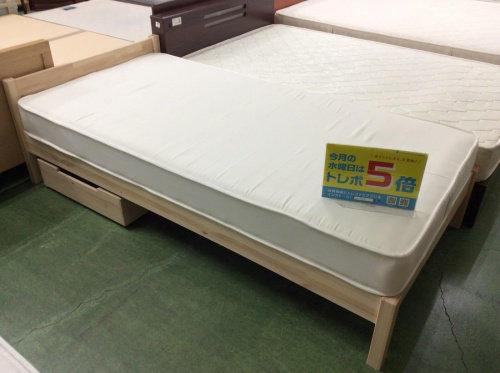 生活家具のベッド