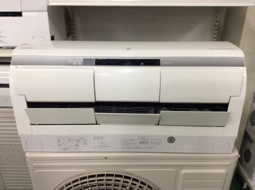 エアコンの壁掛けエアコン