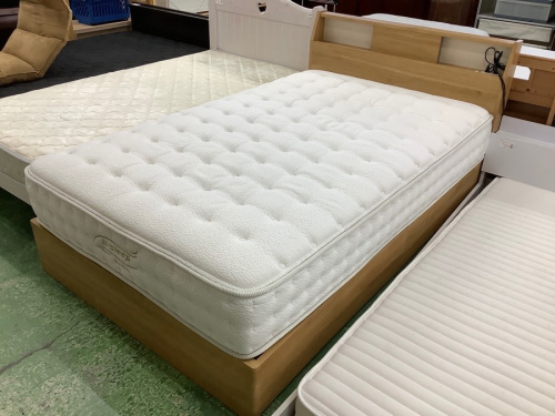 生活家具のベッド