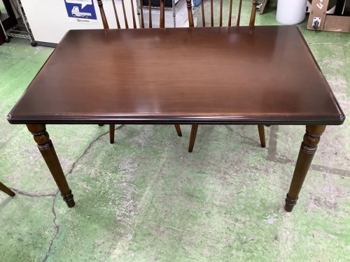 テーブルのダイニング5点セット