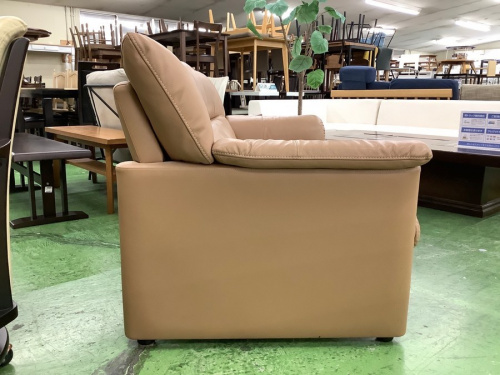 ソファーの3人掛けソファー