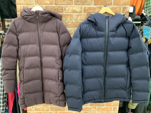 トップスのジャケット