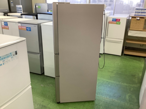 冷蔵庫の3ドア冷蔵庫