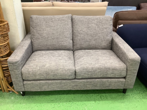 生活家具のソファー