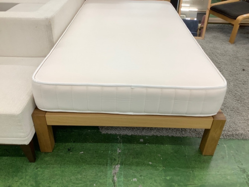 シングルベッドの無印良品