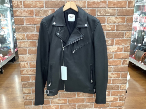 ライダースジャケットのジャケット