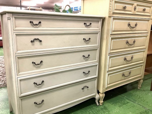 家具のチェスト