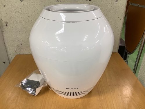 加湿器のBALMUDA（バルミューダ）