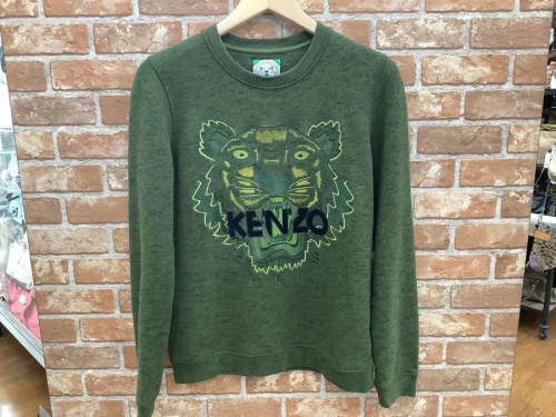 スウェットのタイガー刺繍スウェット