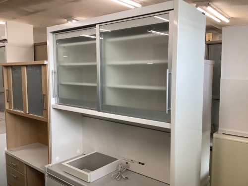 キッチン収納　食器棚のレンジボード　キッチンボード