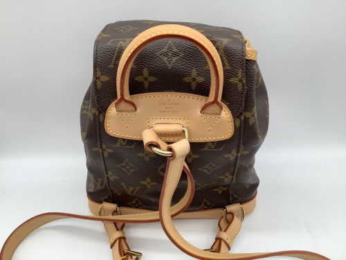 リュックのLOUIS VUITTON