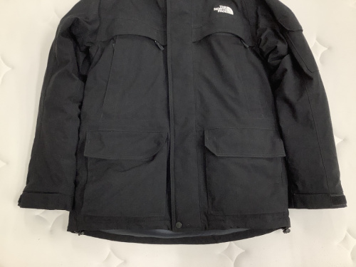 マクマードパーカーのTHE NORTH FACE