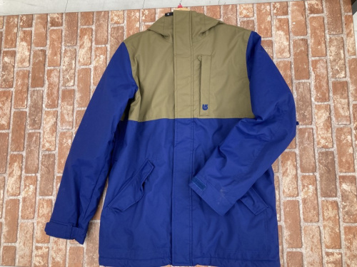 スキー　中古のスノーボード　中古