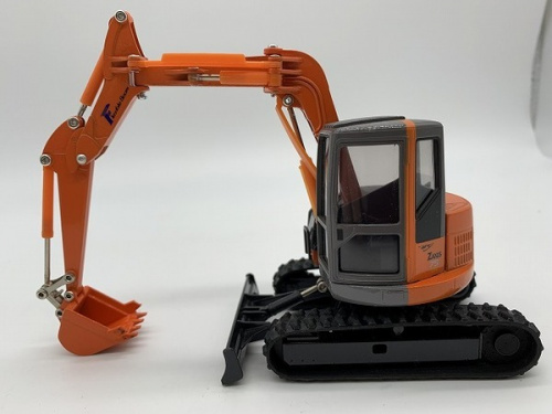 ミニカー　モデルカー　ショベルカー　模型のZAXIS 75UR　170Ｗ