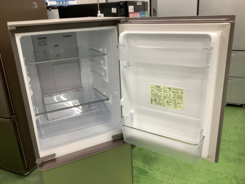 冷蔵庫の2ドア冷蔵庫