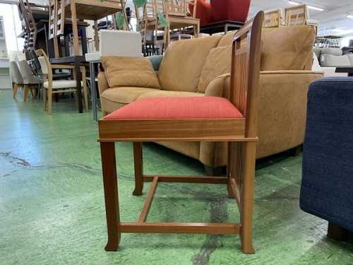 Cassina　カッシーナのレッド×ブラウン
