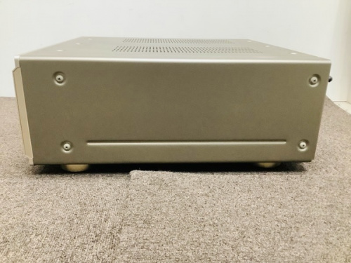 プリメインアンプのDENON