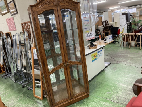 家具のソファー