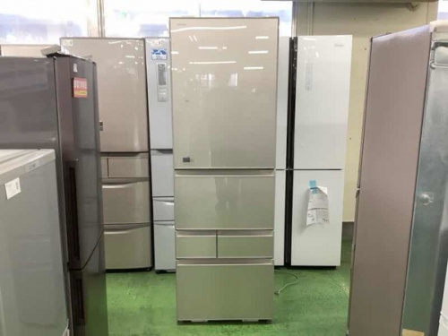 キッチン家電の冷蔵庫