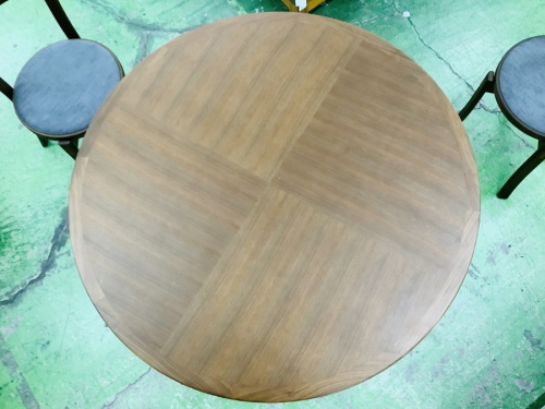 テーブルのダイニング3点セット