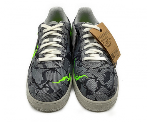 スニーカーのNIKE