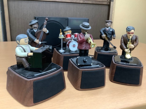 BANDAI(バンダイ)のリトルジャマーmeets KENWOOD「Swing Journal