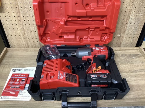 M18 FUELのMilwaukee